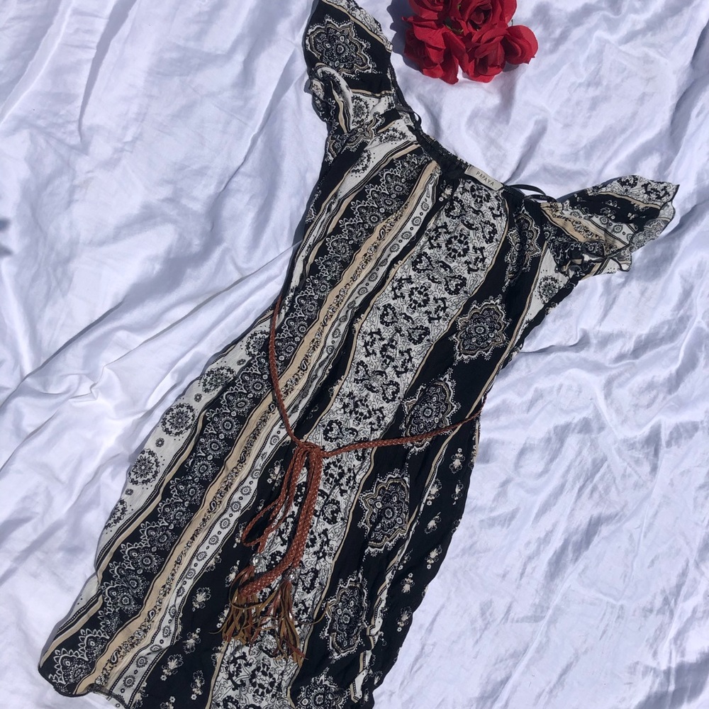 Pretty pattern dress